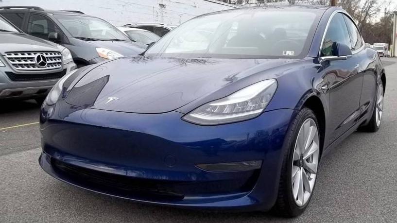 TESLA MODEL 3 2019 5YJ3E1EB6KF210993 image